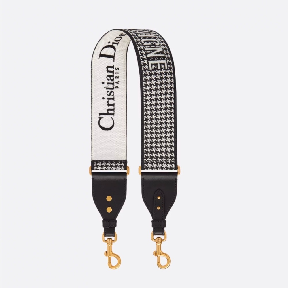 Authentic Dior strap comes with receipt